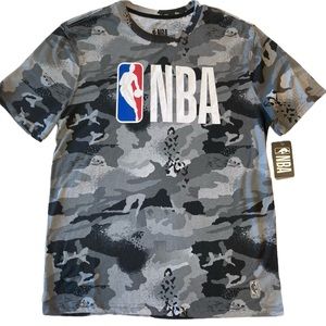 NBA men’s logo t-shirt black grey camo medium tee basketball shirt ZTMA141S NWT